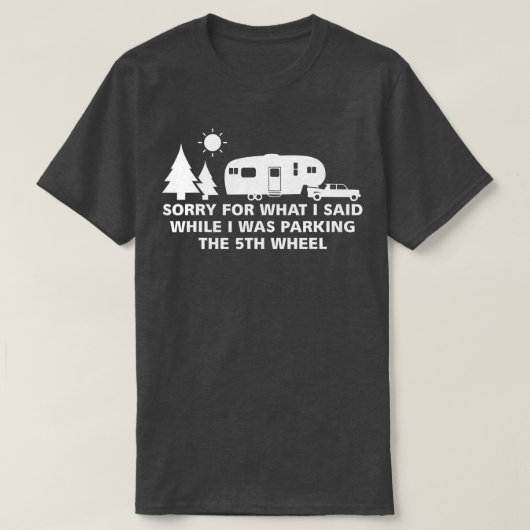 Het parkeren van de Camper 5th Wheel Camping RV Va T-shirt (Design voorkant)