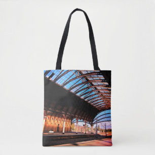 Het patroon, in het station tote bag