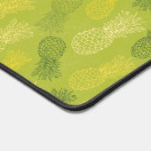 Het Patroon van het Overzicht van ananas op Groen Bureaumat (Hoek)