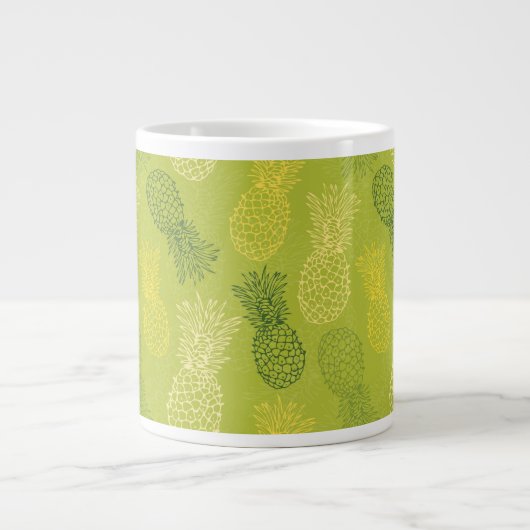 Het Patroon van het Overzicht van ananas op Groen Grote Koffiekop (Voorkant)