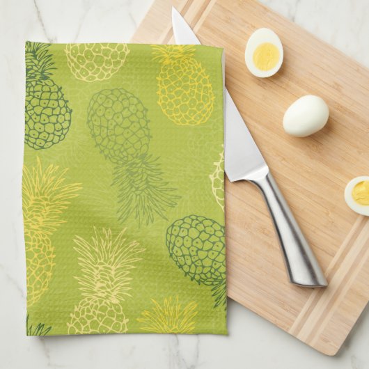 Het Patroon van het Overzicht van ananas op Groen Theedoek (Quarter Fold)