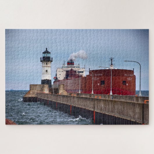 Het Paul R. Tregurtha schip en de vuurtoren Legpuzzel (Horizontaal)