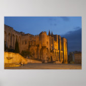 Het Paus Palace in Avignon bij zonsondergang. Gebo Poster (Voorkant)