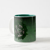 Het Pentacle en de Ivy Tweekleurige Koffiemok (Voorkant links)