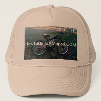 Het Pet HowToBuildAMoped.COM verspreidt bewustzijn