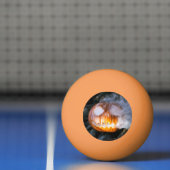 Het pompoenhoofd van de ruiter zonder hoofd staat pingpongbal (Net)