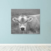 Het portret van de  Koe Jersey Canvas Afdruk (Insitu (Houten vloer))