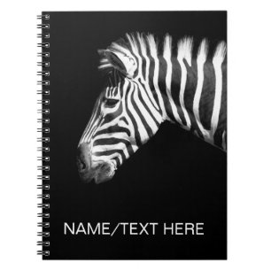 Het Portret van de zebra op Zwarte Gepersonaliseer Notitieboek