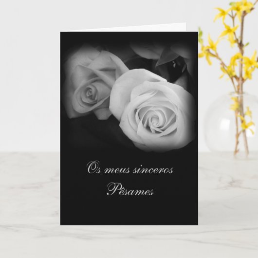 Het Portugees: Pesames/Condolencias Kaart (Gele Bloem)