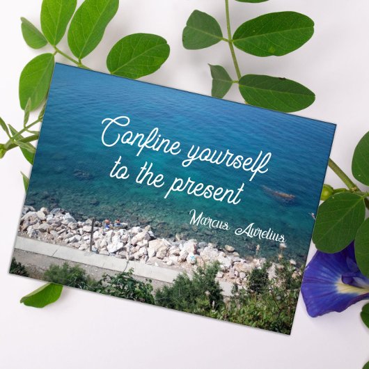 Het poster van het latijns spreekwoord beperken