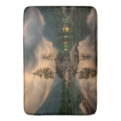 Het prachtige bergmeer in de Evening Foto Badmat (Voorkant Verticaal)