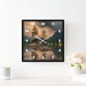 Het prachtige bergmeer in de Evening Foto Vierkante Klok (Huis)