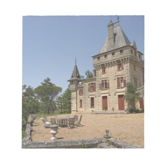 Het prachtige Chateau de Pressac en de tuin Notitieblok (Voorkant)