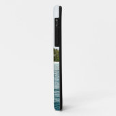 Het prachtige groene eiland in het Zee Case-Mate iPhone Case (Achterkant/links)