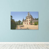 Het prachtige Kasteel de Pressac en tuin Canvas Afdruk (Insitu (Houten vloer))