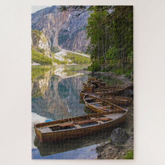 Het prachtige landschap van het meer van Braies, I Legpuzzel (Verticaal)
