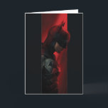 Het profiel van de rode Batman-balk Kaart<br><div class="desc">Met Robert Pattinson als Batman | Batman in zijprofiel onder rood licht.</div>