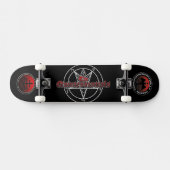 Het Quintessentials Logo Skateboard! Skateboard (Horizontaal)