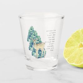 Het ree danst door de sneeuw shot glas