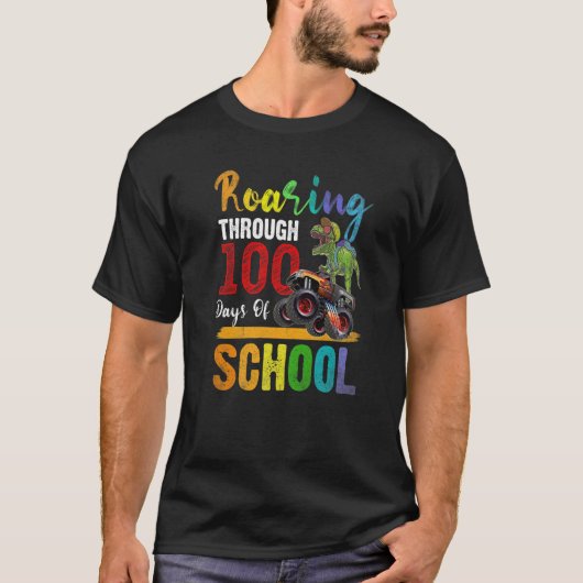 Het reizen door 100 dagen van schoolmonster Truck  T-shirt (Voorkant)