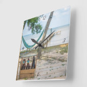 Het relaxen op de strandfoto vierkante klok (Hoek)