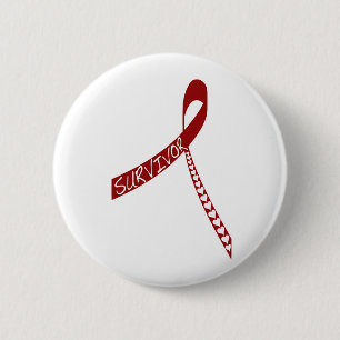 het rode lint van de hartkwaaloverlevende ronde button 5,7 cm