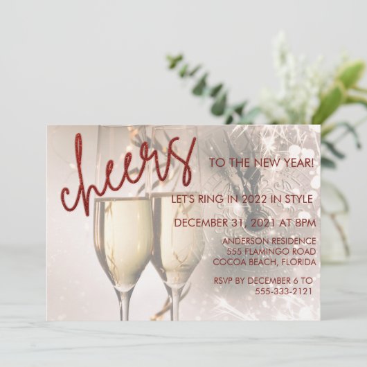 Het Rode Manuscript van Glitter nieuwjaars Uitnodi (Staand voorkant)