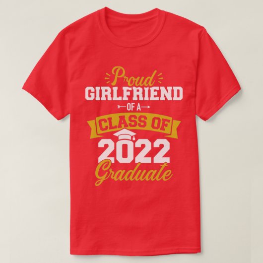 Het rode vriendin van klasse van 2022 afstuderen s t-shirt (Design voorkant)