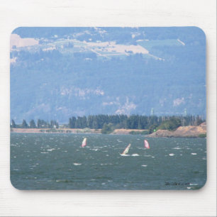 Het rondsurfen van de Gorge Mousepad Muismat