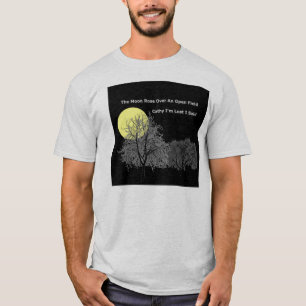 Het Roos van de maan over een open gebied T-shirt