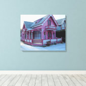 Het Roze Huis in Snow - Martha's wijntuin Canvas Afdruk (Insitu (Houten vloer))