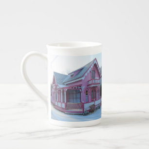 Het Roze Huis in Snow - Martha's wijntuin Porselein Kop
