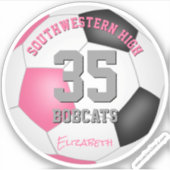 Het roze zwarte gepersonaliseerde voetbal van meis sticker (Voorkant)