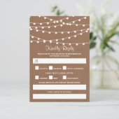 Het Rustic Kraft String Lights Wedding Collectie RSVP Kaartje (Staand voorkant)