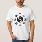 Het saldo: Ba Gua, acht trigrammen yin yang TCM T-shirt (Voorkant)