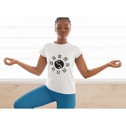 Het saldo: Ba Gua, acht trigrammen yin yang TCM T-shirt