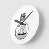 Het schip in de glazen bol ronde klok (Hoek)