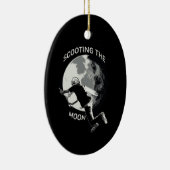 Het scoren van de Maan - Stunt Scooter Keramisch O Ornament (Rechts)