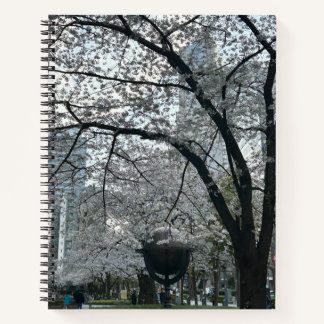 Het seizoen van Sakura in Shinjuku Notitieboek