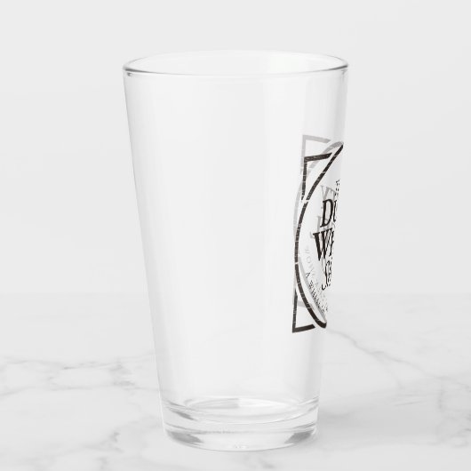 Het Show van de Dusty Wheel Podcast Logo Bar Glas (Rechts)