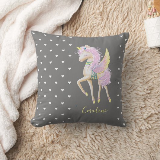 Het Sierkussen heeft een leuke eenhoorn. (Deken)