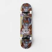 HET SKATEBOARD IS ONTWORPEN DOOR KUNSTENAAR PAULA  (Voorkant)