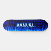 Het skateboard van Samuel blauw vuur en vlammenont (Horizontaal)