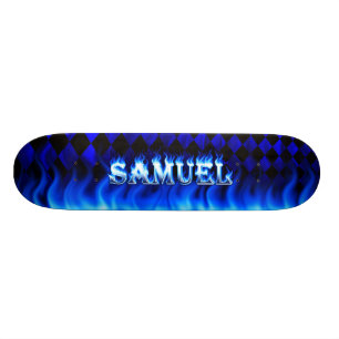 Het skateboard van Samuel blauw vuur en vlammenont