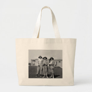 Het slaan van de Verbindingen in Stijl: 1923 Grote Tote Bag