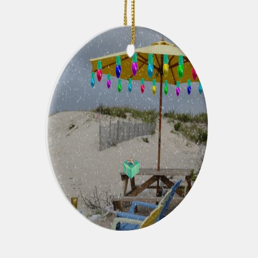 Het sneeuwt op mijn strandstoelversiering keramisch ornament (Rechts)