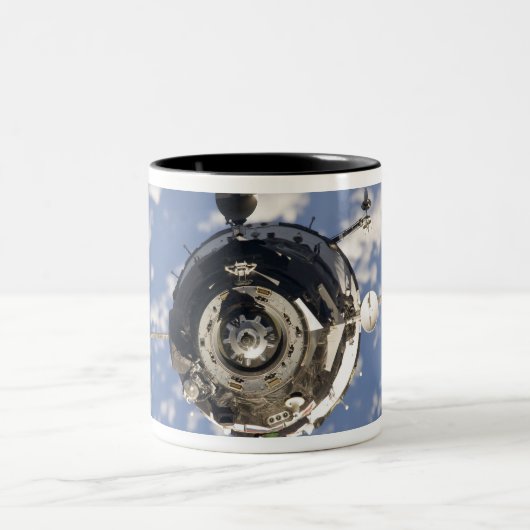 Het Soyuz TMA-01M-ruimtevaartuig Tweekleurige Koffiemok (Center)