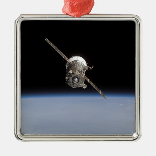 Het Soyuz TMA-11-ruimtevaartuig boven het aardoppe Metalen Ornament (Voorkant)