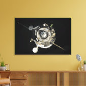 Het Soyuz TMA-17-ruimtevaartuig Canvas Afdruk (Insitu (Woonkamer))