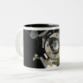 Het Soyuz TMA-17-ruimtevaartuig Tweekleurige Koffiemok (Voorkant links)